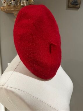 Red Wool Beret - Unbranded